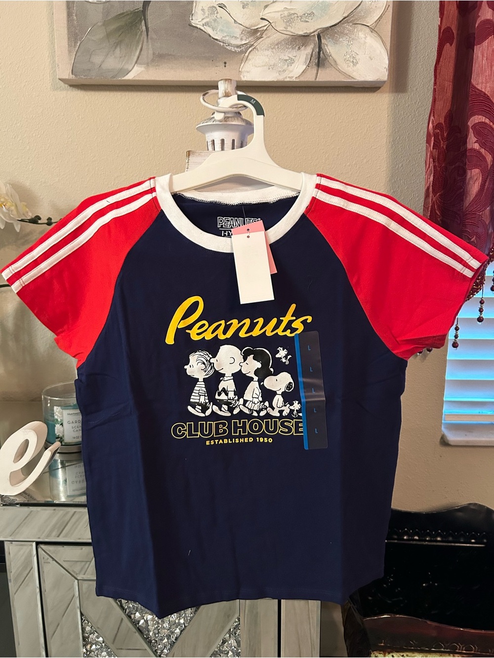 Peanuts Club House women’s Navy & Red Graphic Tee